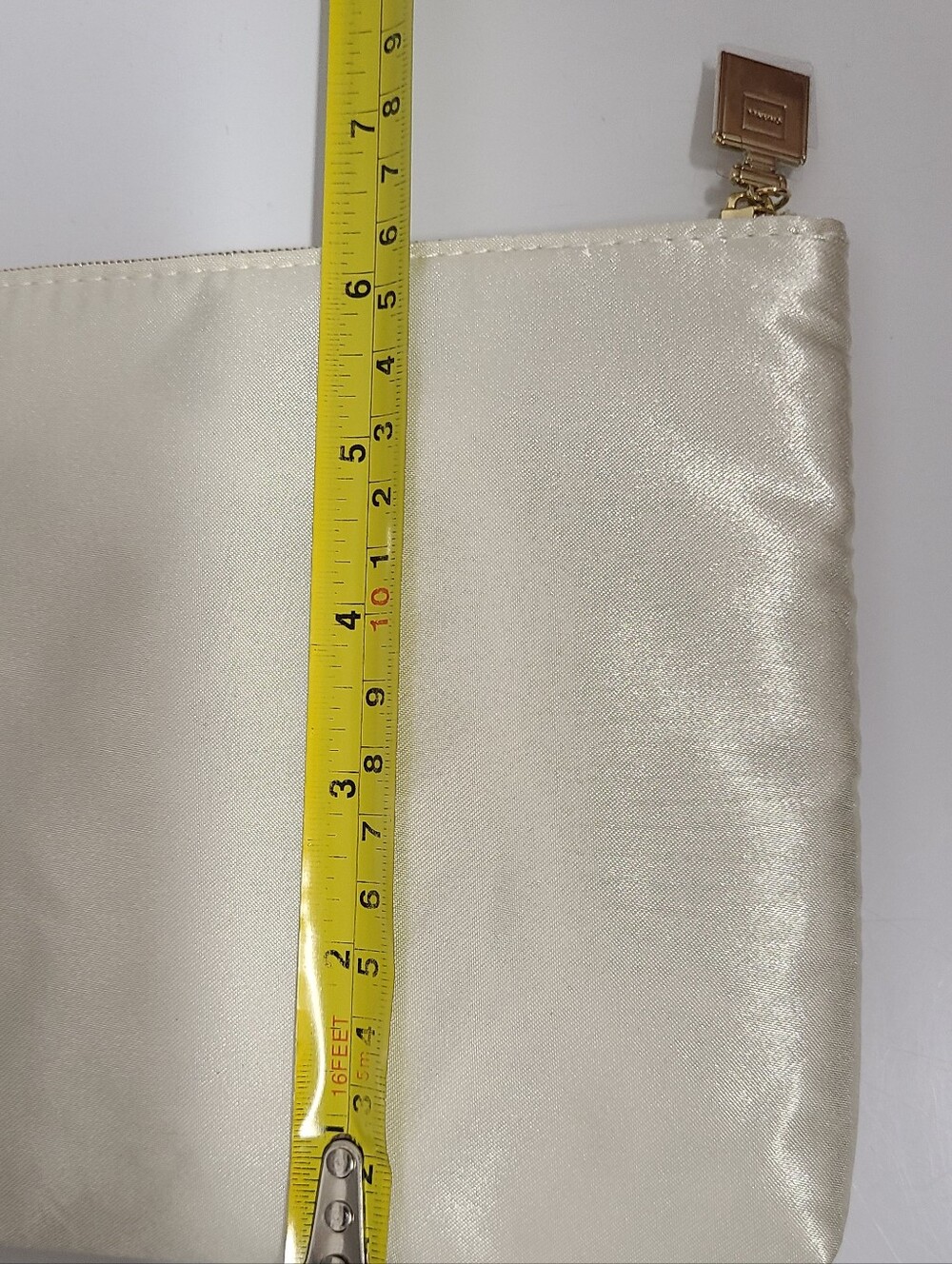 CHANEL Coco Mademoiselle Ivory Satin Makeup Pouch Silver Sequin Logo Gold Charm - Picture 10 of 11